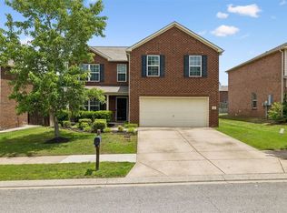 1017 Harmony Ln, Hendersonville, TN 37075
