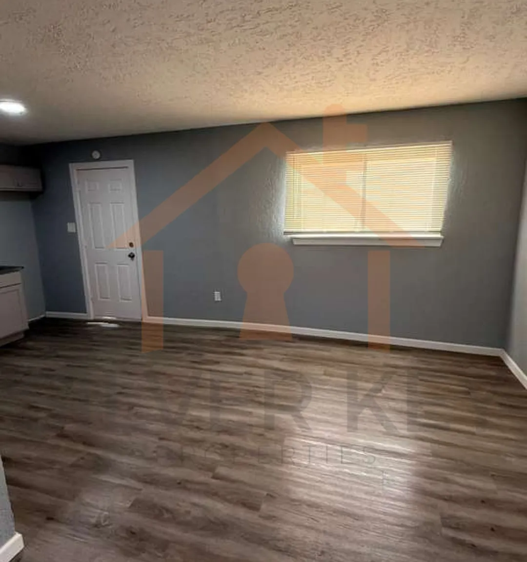 3 bed, 1332 sqft, $1,200 — Photo 3