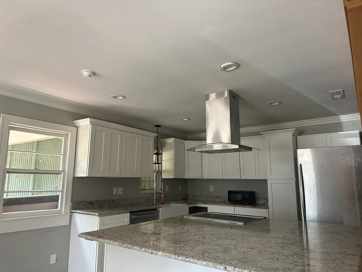 1629 Chippendale Rd — Photo 4