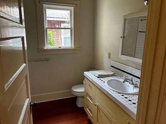 4th image of 1241 Pismo St