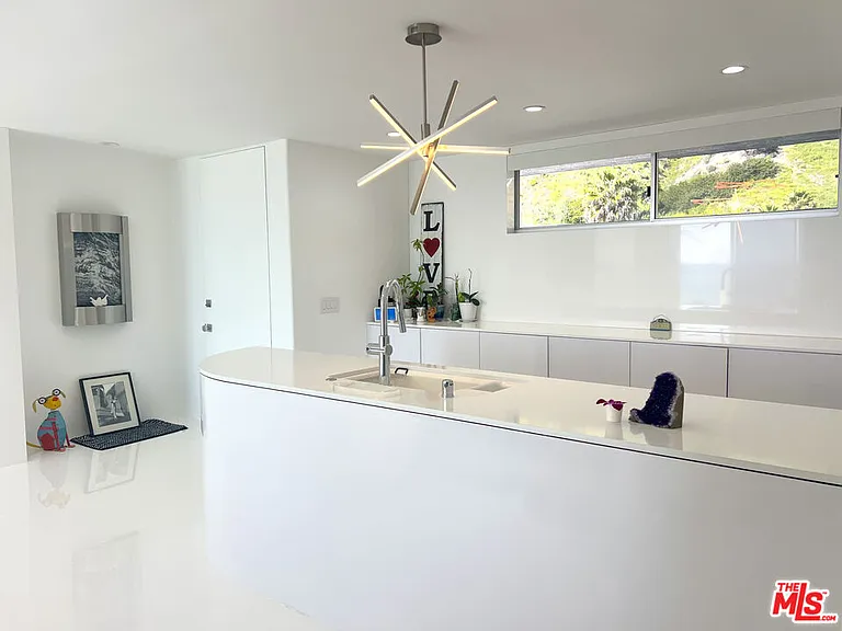 22548 Pacific Coast Hwy #203 — Photo 9