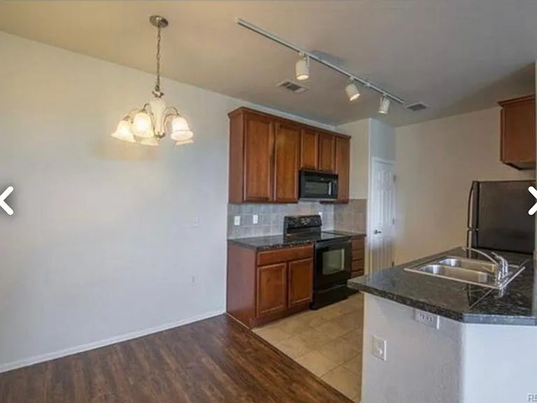 2672 S Cathay Way #303 — Photo 4