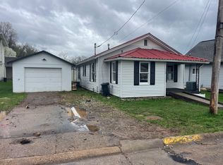110 E Jackson St #110, Paden City, WV 26159