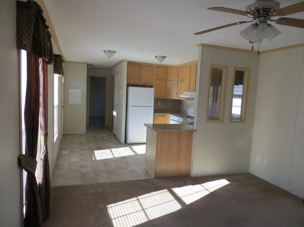 3 Shadow Ln, New Milford, CT 06776