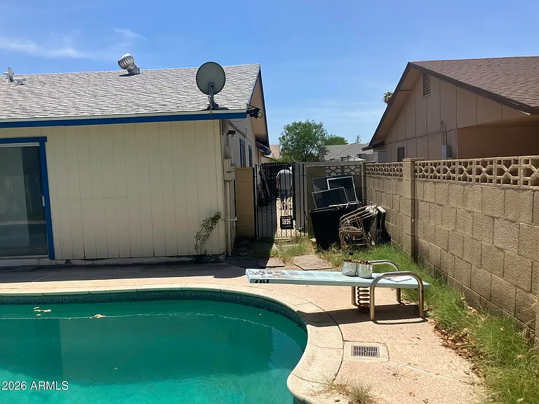 6420 W College Dr — Photo 30