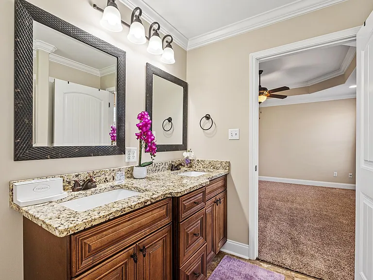 526 Cornucopia Ln — Photo 22
