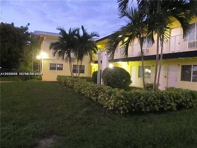Porta Bela Condo — Photo 2