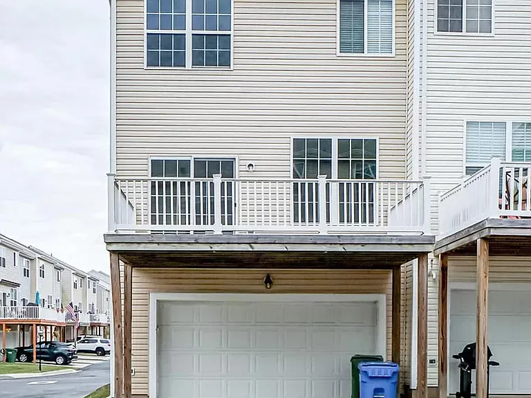 108 Augustine Rd — Photo 4