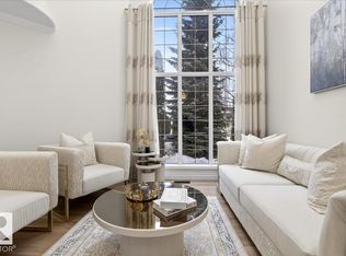 15736 133rd St NW, Edmonton, AB T6V1E5