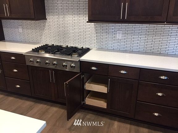 4th image of 933 SE Symmons (Lot 02) Place