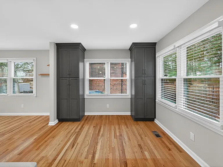 1112 Stonehedge Ave — Photo 13