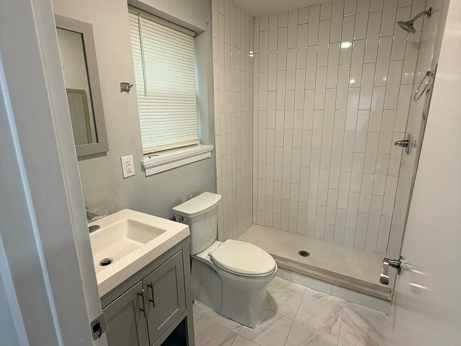 2 bed, $2,045 — Photo 4