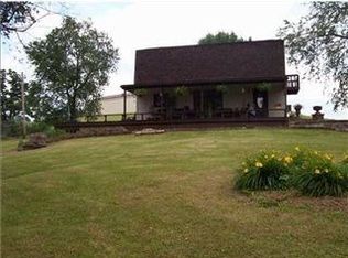 776 Fraction Rd, West Finley, PA 15377