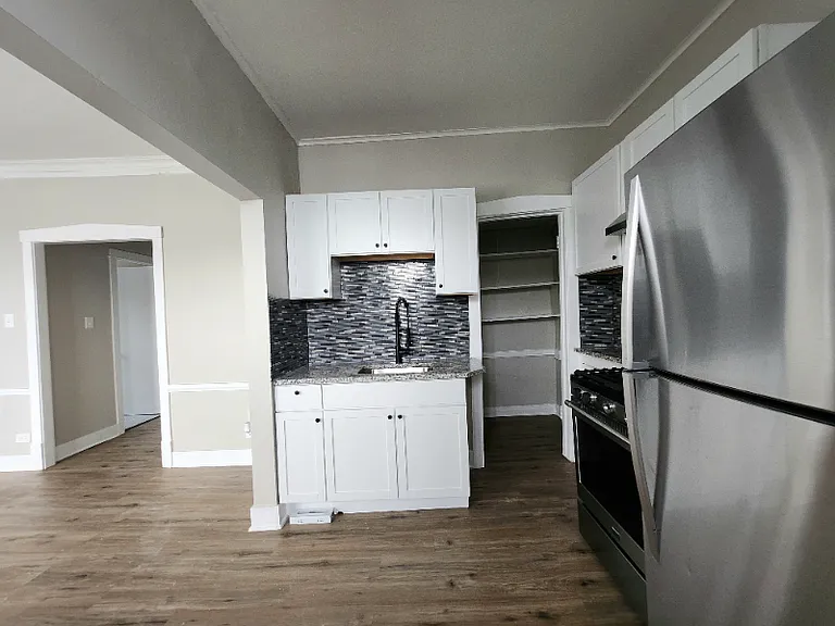 7850 S Burnham Ave #2N — Photo 3