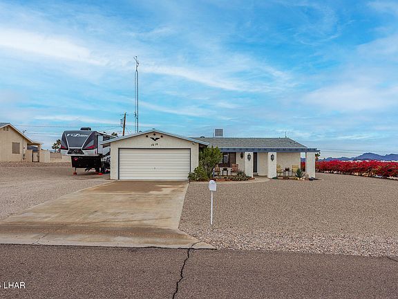 2nd image of 3610 Tarpon Dr