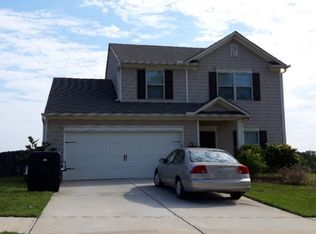 1049 Sutherland Dr, Winder, GA 30680