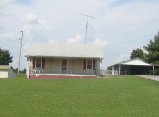5708 Princeton Rd, Cadiz, KY 42211