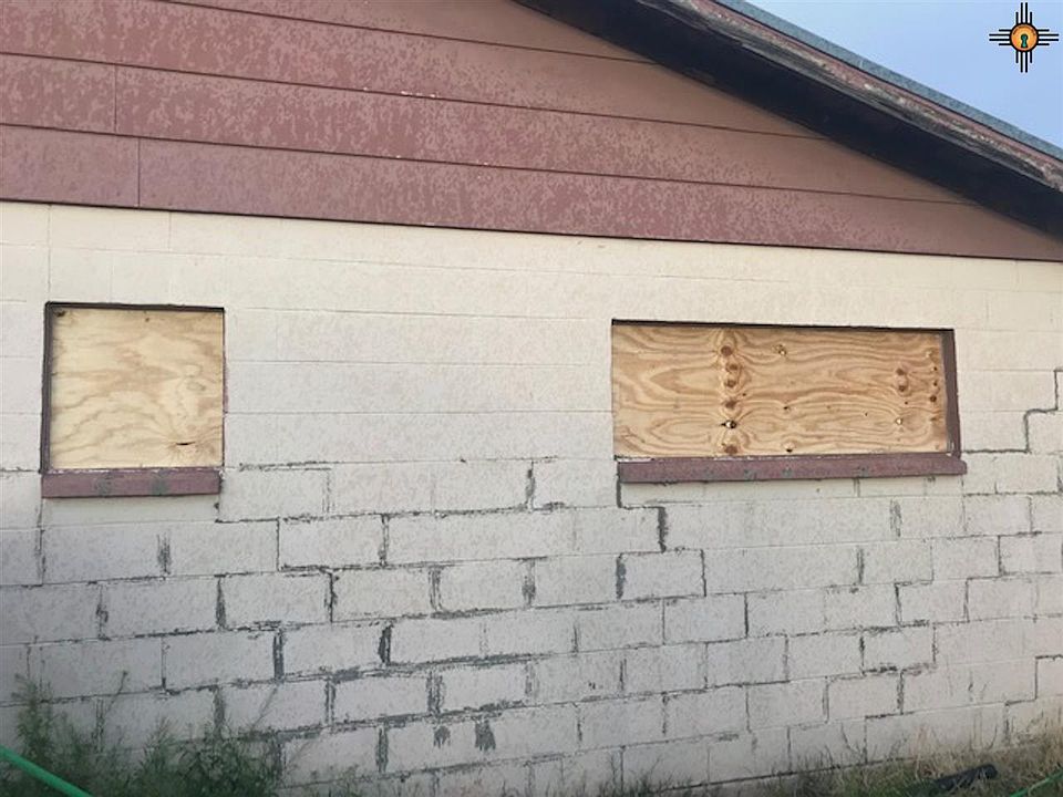 1st image of 4221 Jones St