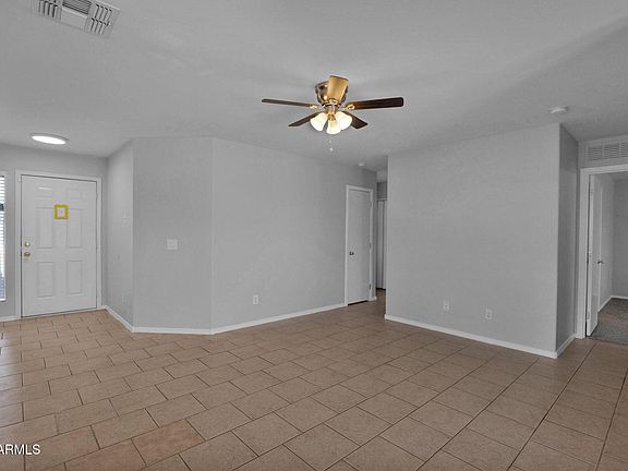 4th image of 3814 S 62ND Lane