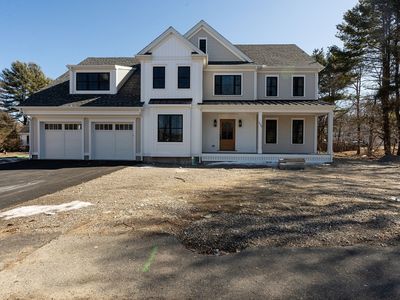 590 Washington St, East Walpole, MA, 02032