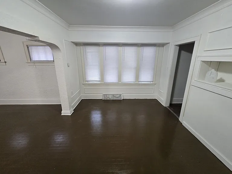 3609 N 22nd St — Photo 5