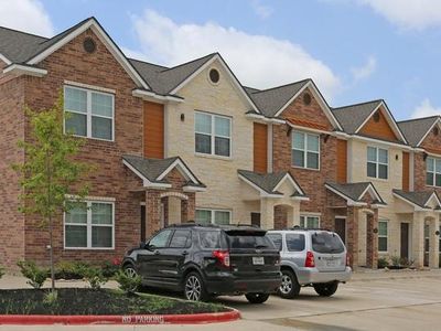 301 Southwest Pkwy APT 331, College Station, TX, 77840