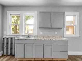 16 Hebron St, Hartford, CT 06112