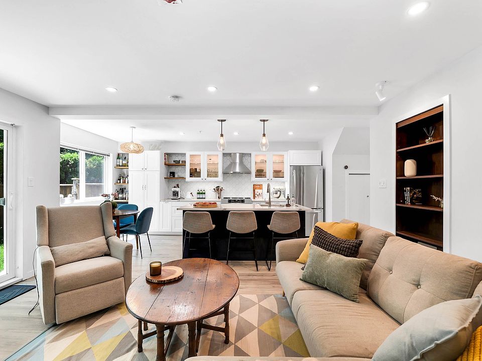 1st image of 2401 Mamquam Rd #9
