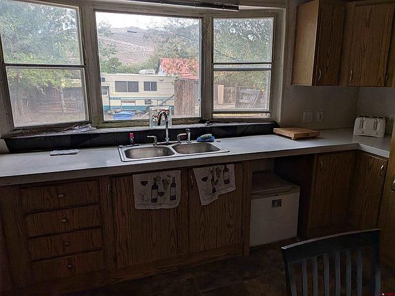 5th image of 440 Denver Avenue