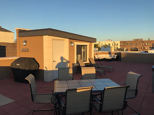 Rented by Alexiou Realty | media 11