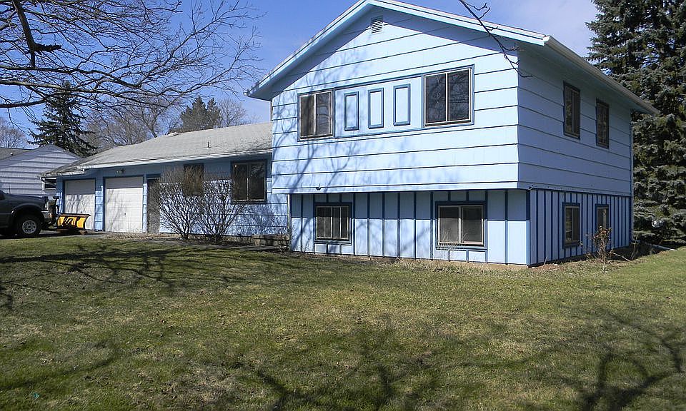 1st image of 16 Gate House Trl