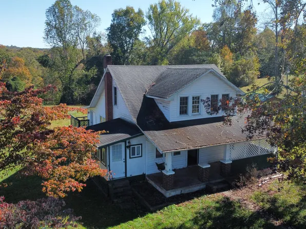 27 Ridge Rd, Beattyville, KY 41311