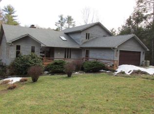 570 Grandview Rd, Daniels, WV 25832
