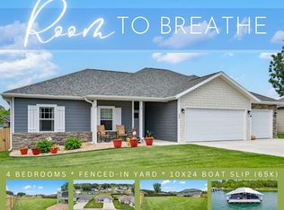 233 Three Pines Cir, Reeds Spring, MO 65737