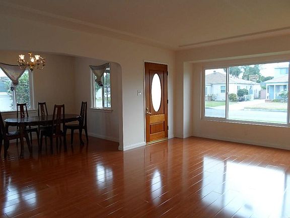 2nd image of 12918 Whitewood Ave