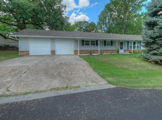730 S Summit Ln, Joplin, MO 64801