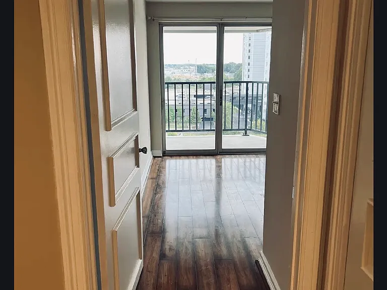 655 Riverside Dr #806A — Photo 12