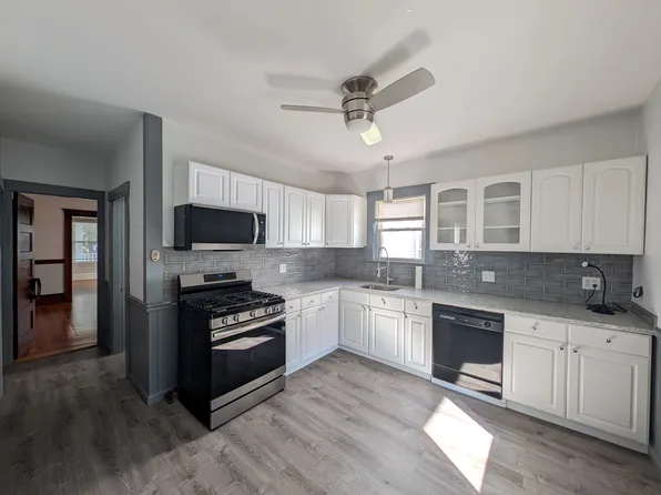4 Ossipee Rd, Somerville, MA