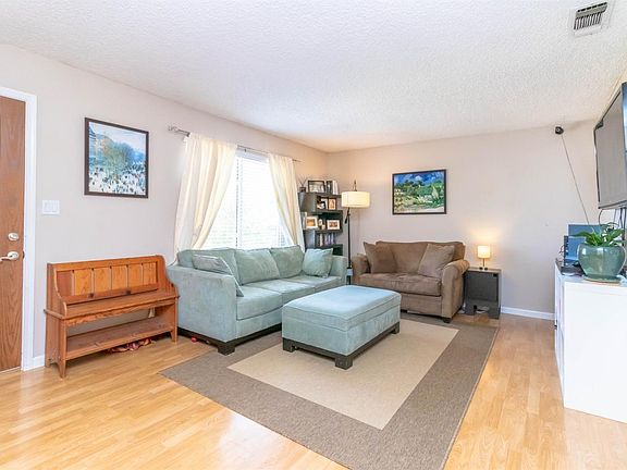 4th image of 5900 Whaler Ct