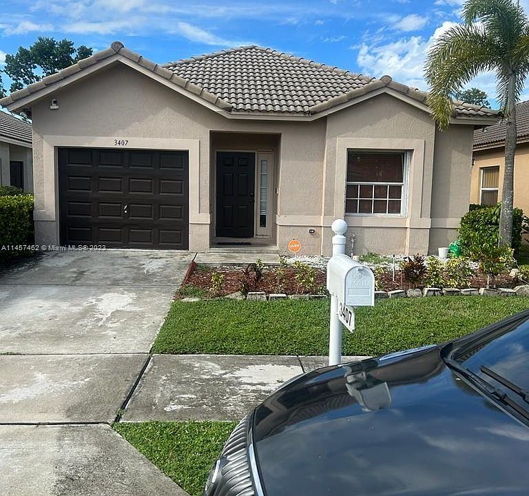1st image of 3407 Willow Ct