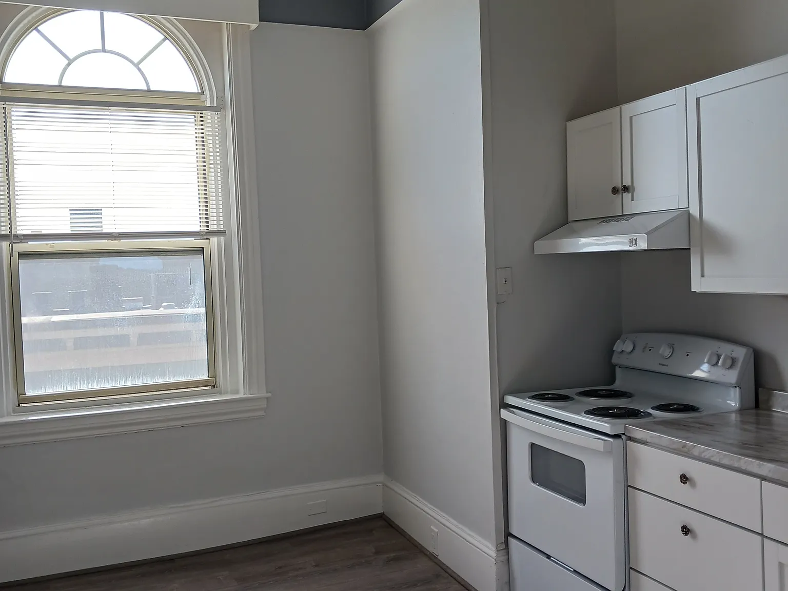1 bed, 525 sqft, $1,500 — Photo 2