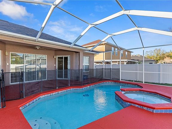 4th image of 12810 Castlemaine Dr