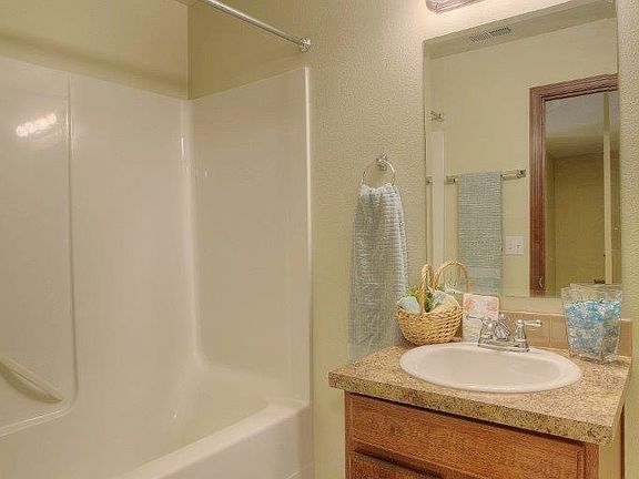 5th image of 28848 213th Ct SE