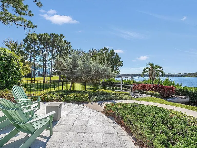 9009 Palm Key Ave — Photo 30