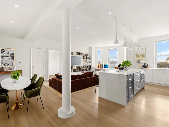 344 West 72nd Street image 4 of 31