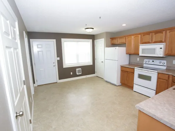 5430 6th Ave N #5436, Grand Forks, ND 58203