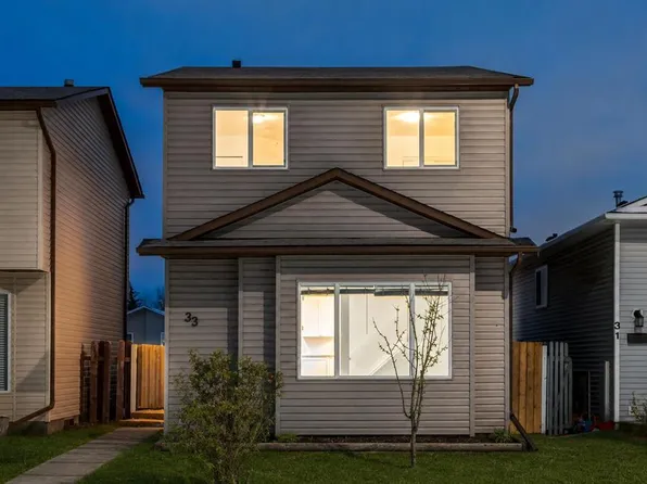 33 N Martindale Ct NE, Calgary, AB T3J 2V8
