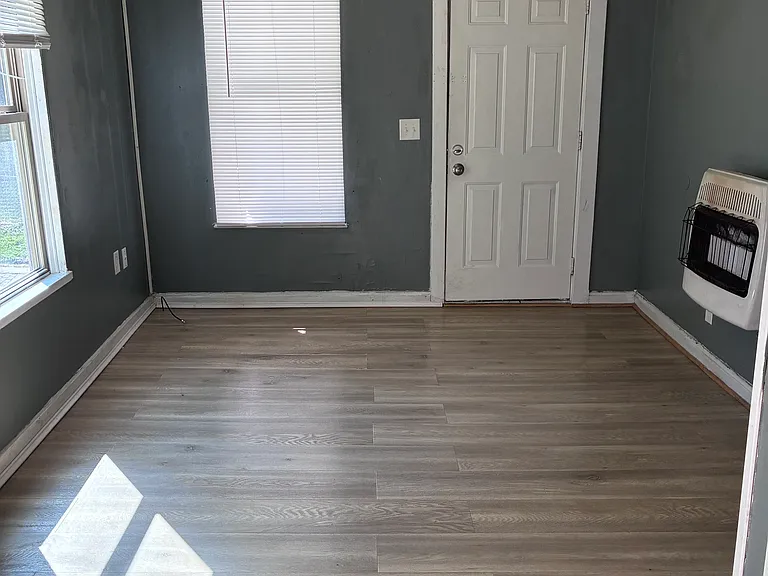 2626 Wilson St #2 — Photo 4
