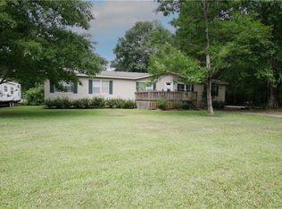 65473 Dixie Ranch Rd, Lacombe, LA 70445