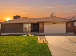 6471 S Bluemont Dr, Taylorsville, UT 84123